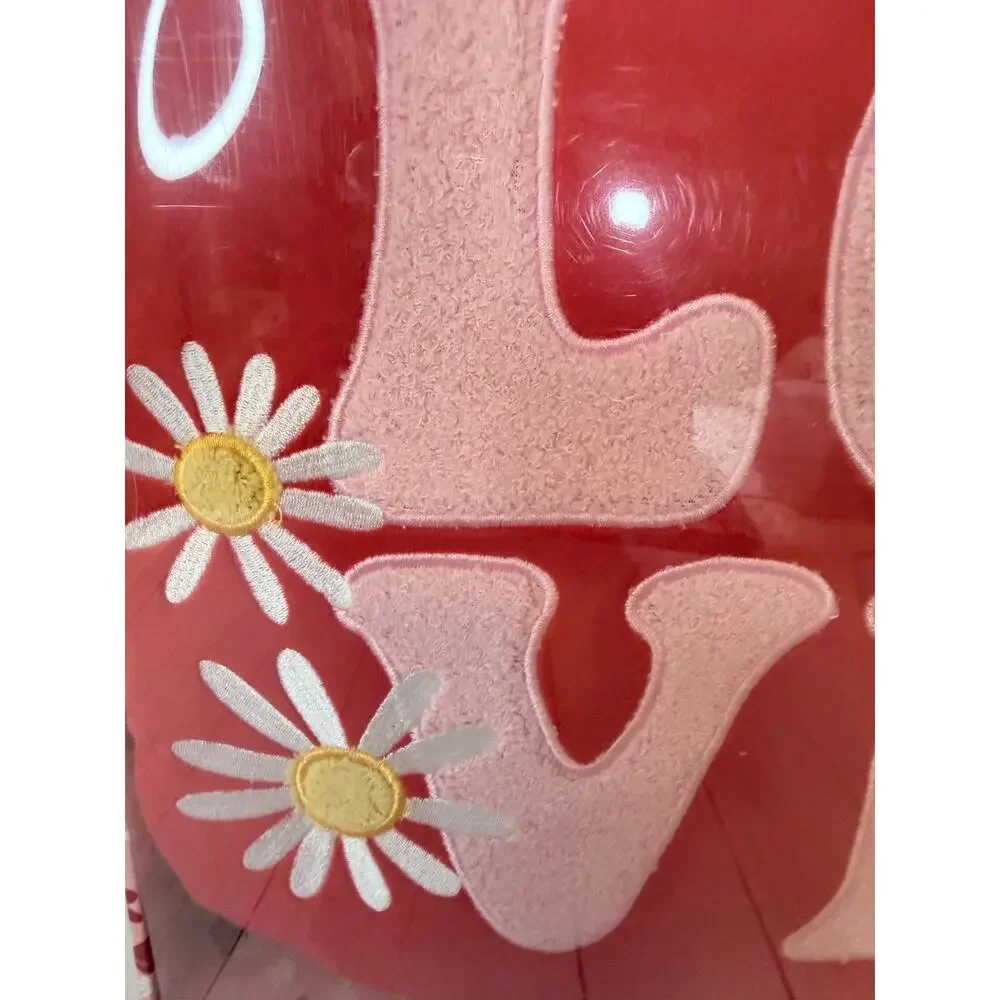 Love & Daisy Plush Cushion with a Removable Heat Pack 11x14x3